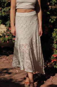 Dreamy Day Floral Lace Asymmetrical Midi Skirt - ShopPromesa