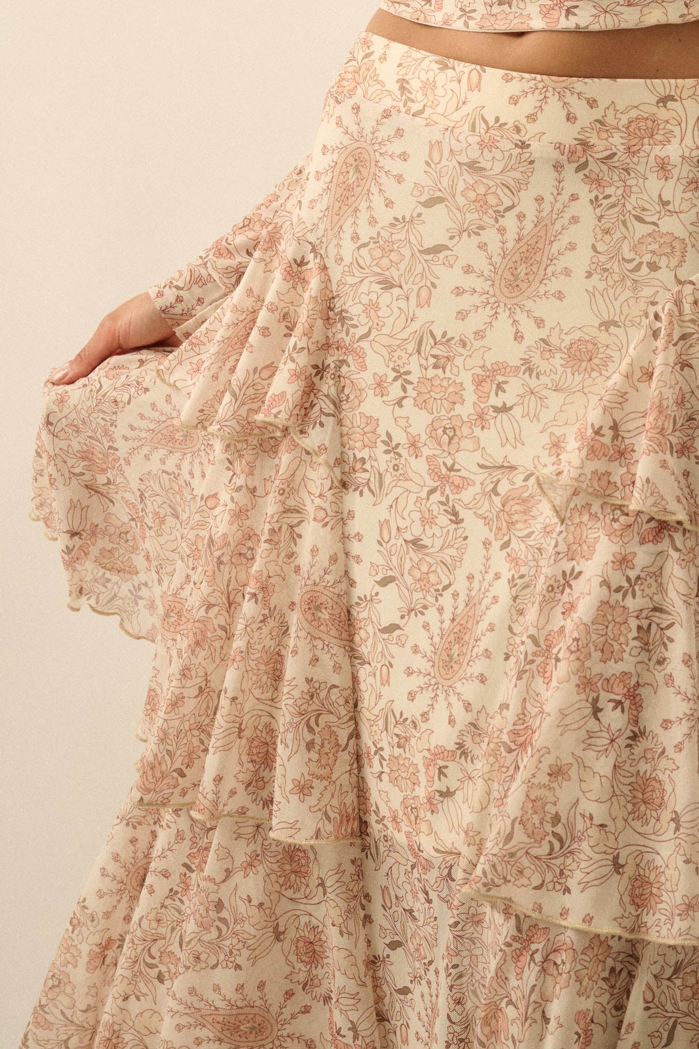 Pure Fantasy Paisley Mesh Tiered Ruffle Maxi Skirt - ShopPromesa