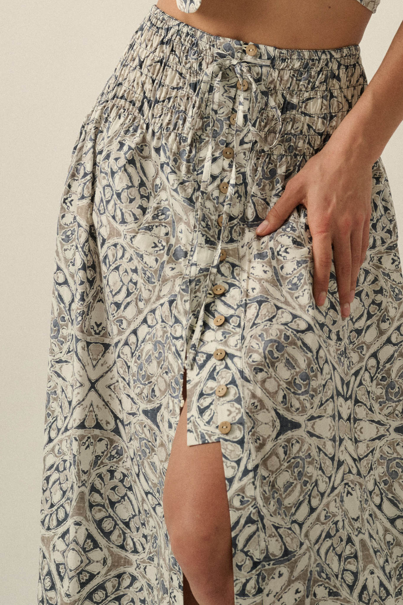 Beautifully Lost Abstract-Print Button-Up Maxi Skirt - ShopPromesa