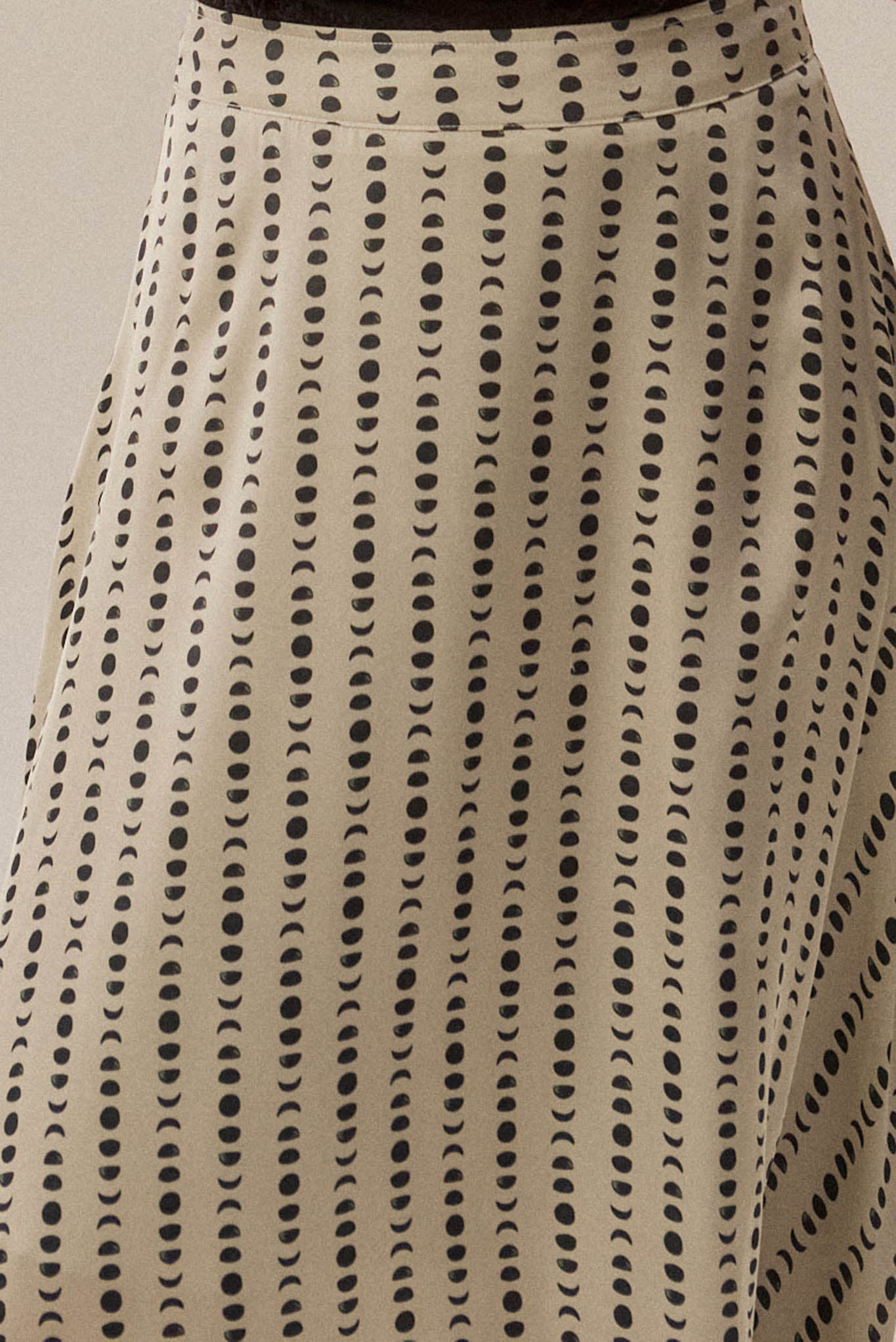 Dans la Lune Moon-Print Satin A-Line Maxi Skirt - ShopPromesa
