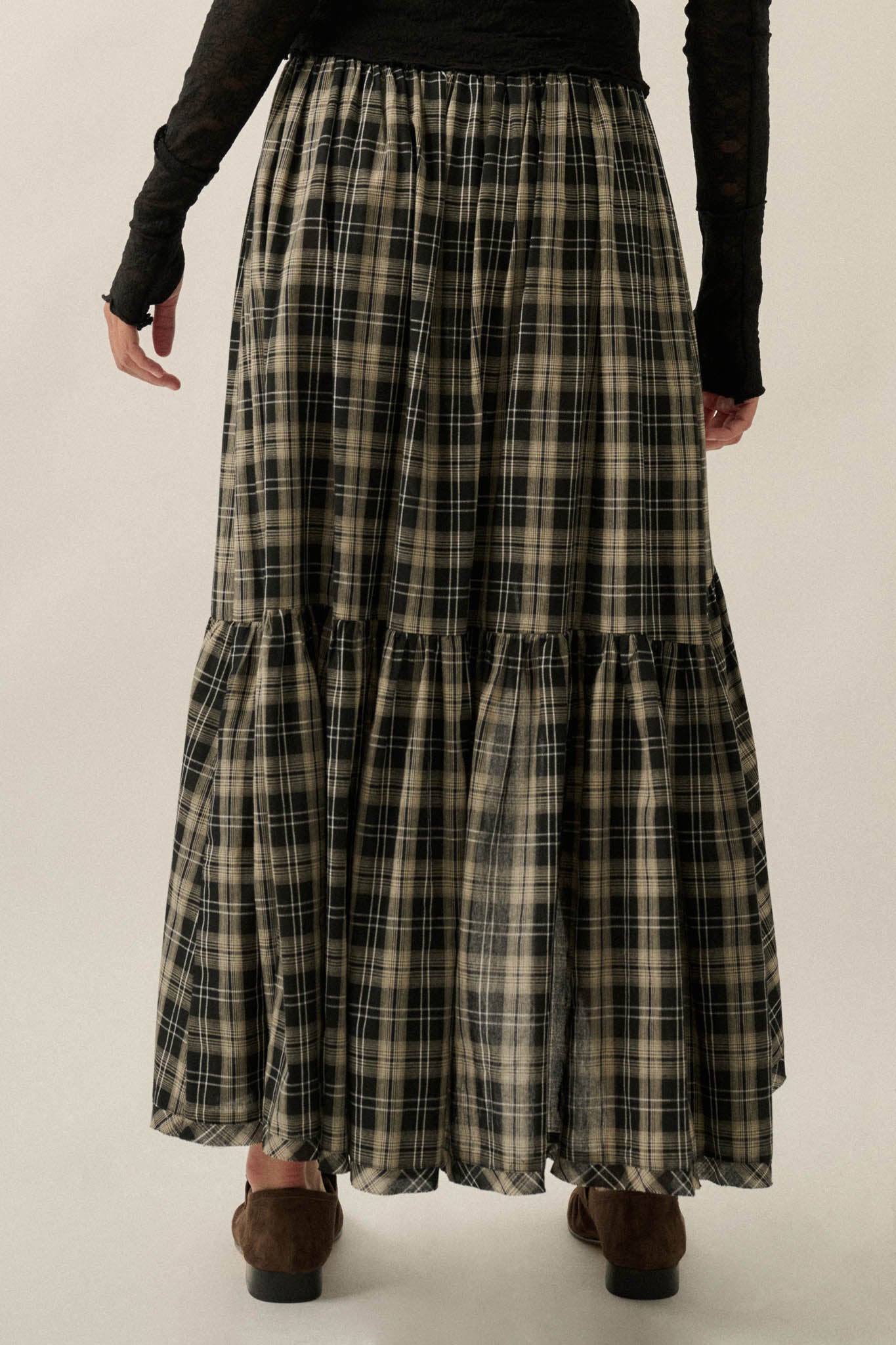 Barn Dance Plaid High-Low Ruffle Maxi Skirt - ShopPromesa