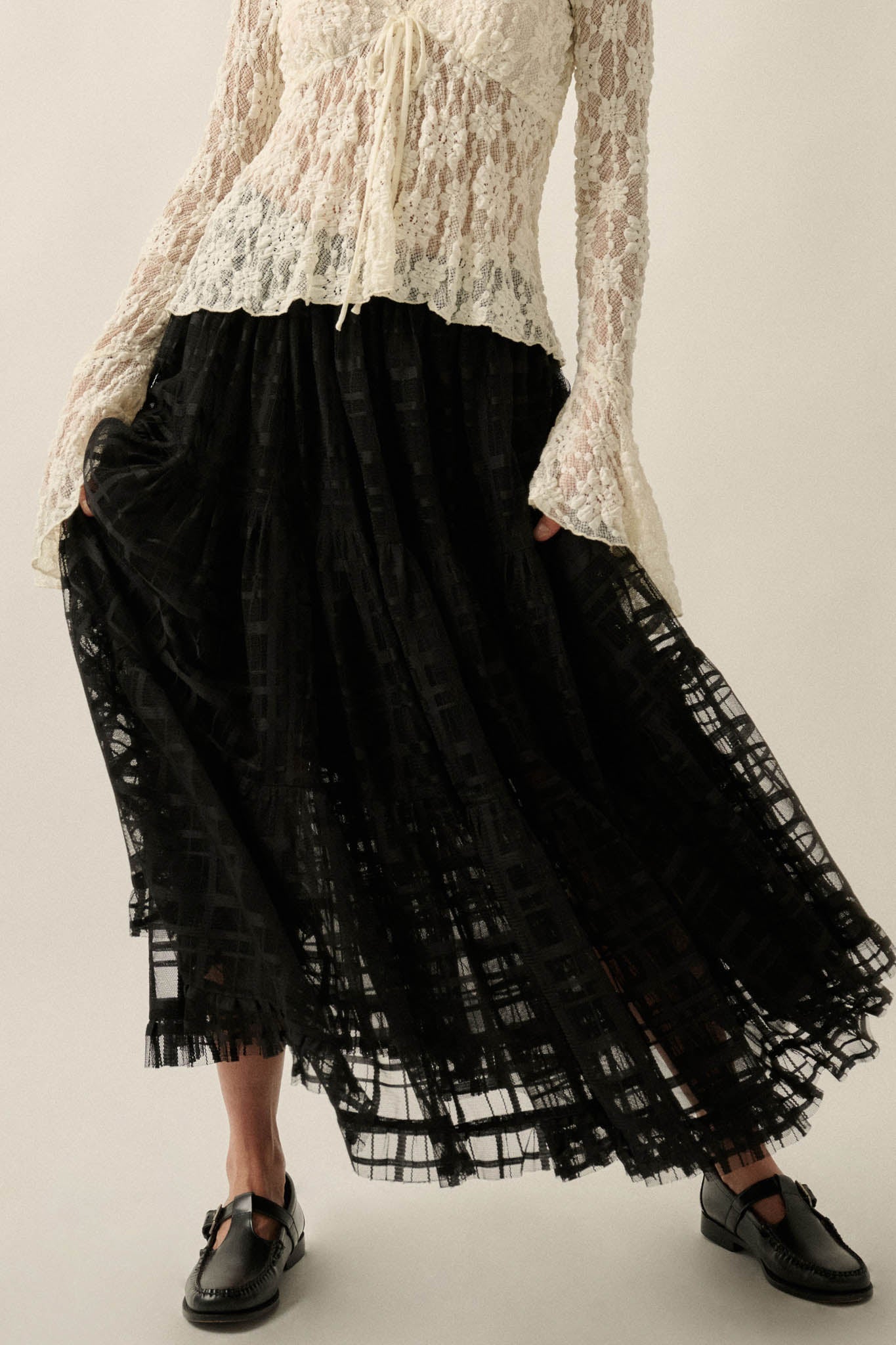 Crossed Lines Plaid Tulle Tiered Ruffle Maxi Skirt - ShopPromesa