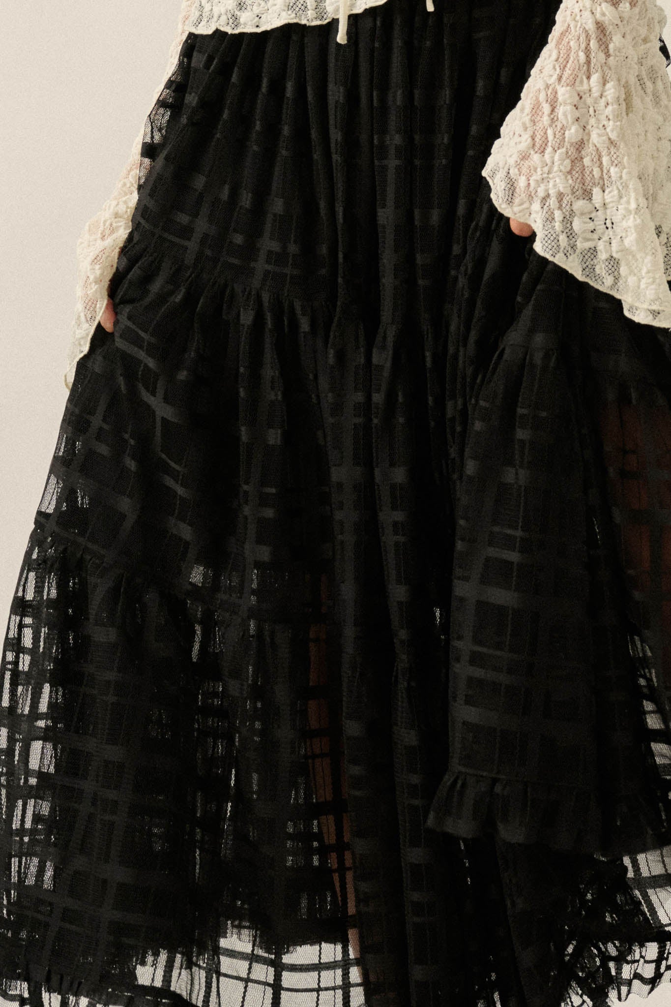 Crossed Lines Plaid Tulle Tiered Ruffle Maxi Skirt - ShopPromesa