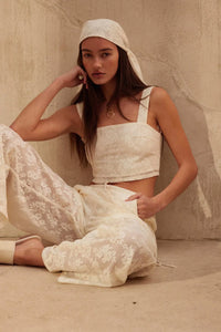 Air I Breathe Floral Net Lace Cropped Tank Top - ShopPromesa