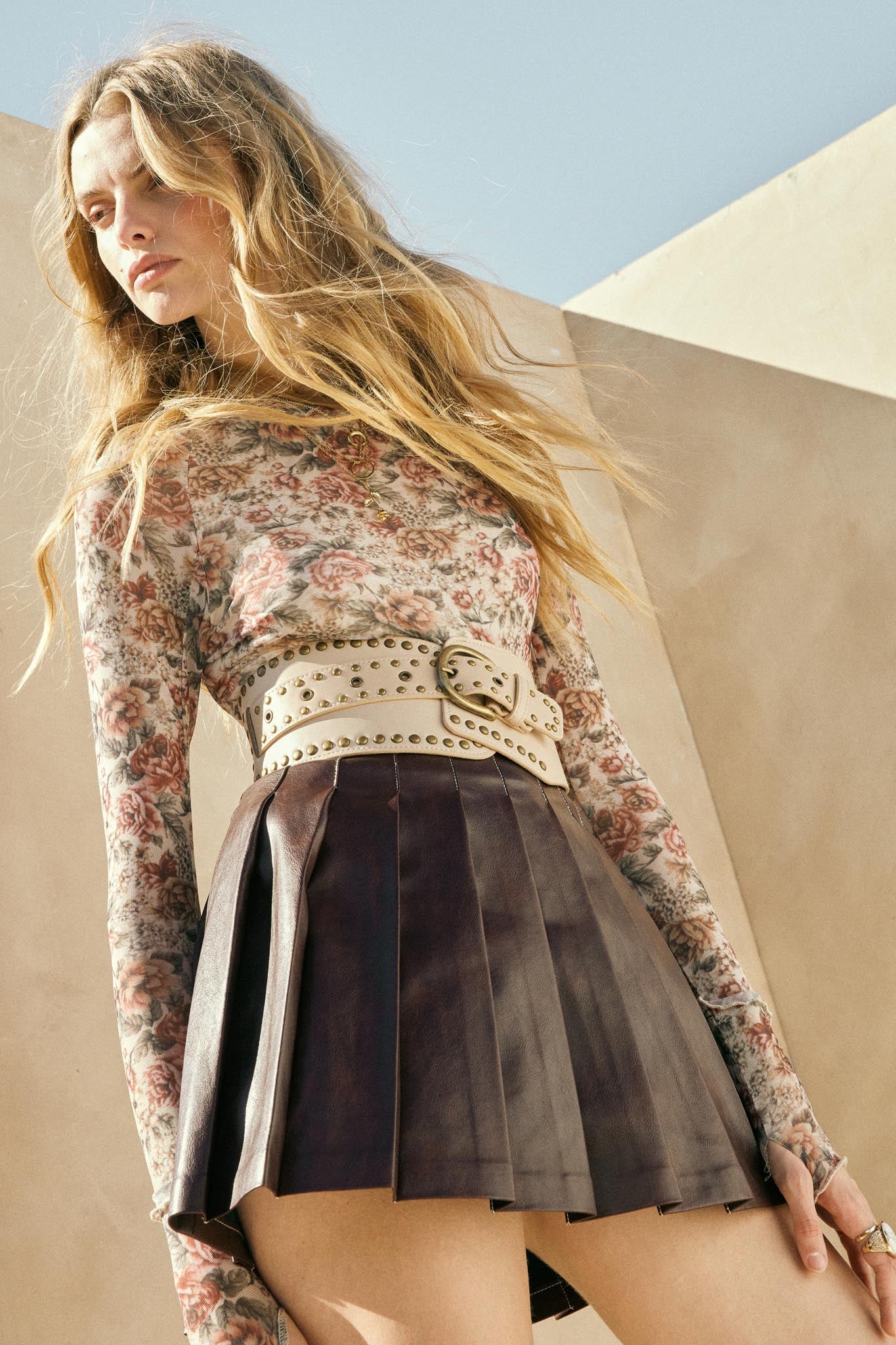 Bed of Roses Floral Mesh Mock-Neck Thumbhole Top - ShopPromesa