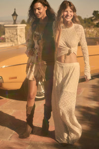 Sweetest Thing Floral Lace Mock-Neck Thumbhole Top - ShopPromesa