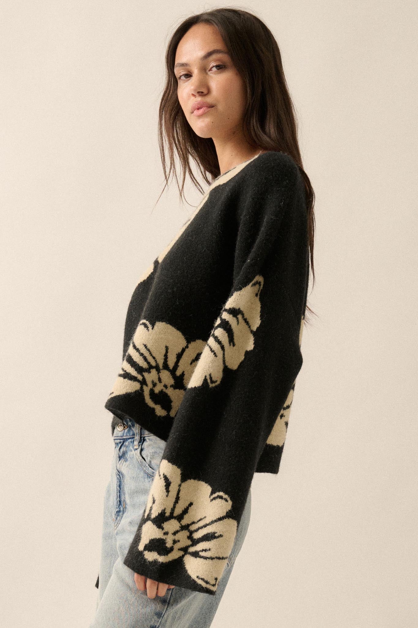 Peaceful Petals Floral Jacquard-Knit Sweater - ShopPromesa