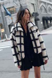 Outside the Box Check-Print Sherpa Fleece Jacket - ShopPromesa