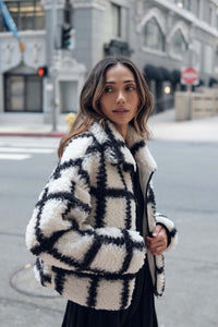 Outside the Box Check-Print Sherpa Fleece Jacket - ShopPromesa