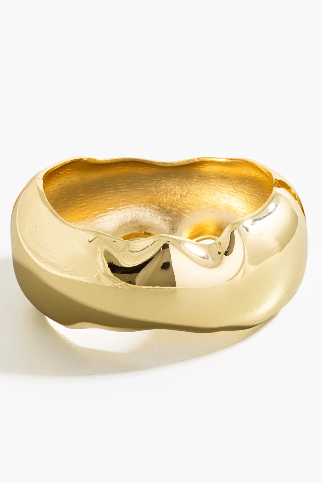 La Brea Warped Gold Hinge Bangle Bracelet - ShopPromesa