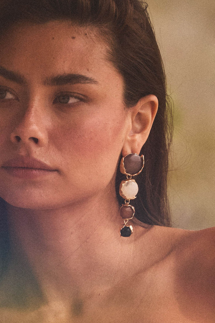 Sierra Marble Resin and Gold Dangle Earrings - ShopPromesa
