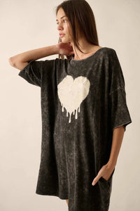 Melting Heart Vintage-Wash Graphic T-Shirt Dress - ShopPromesa