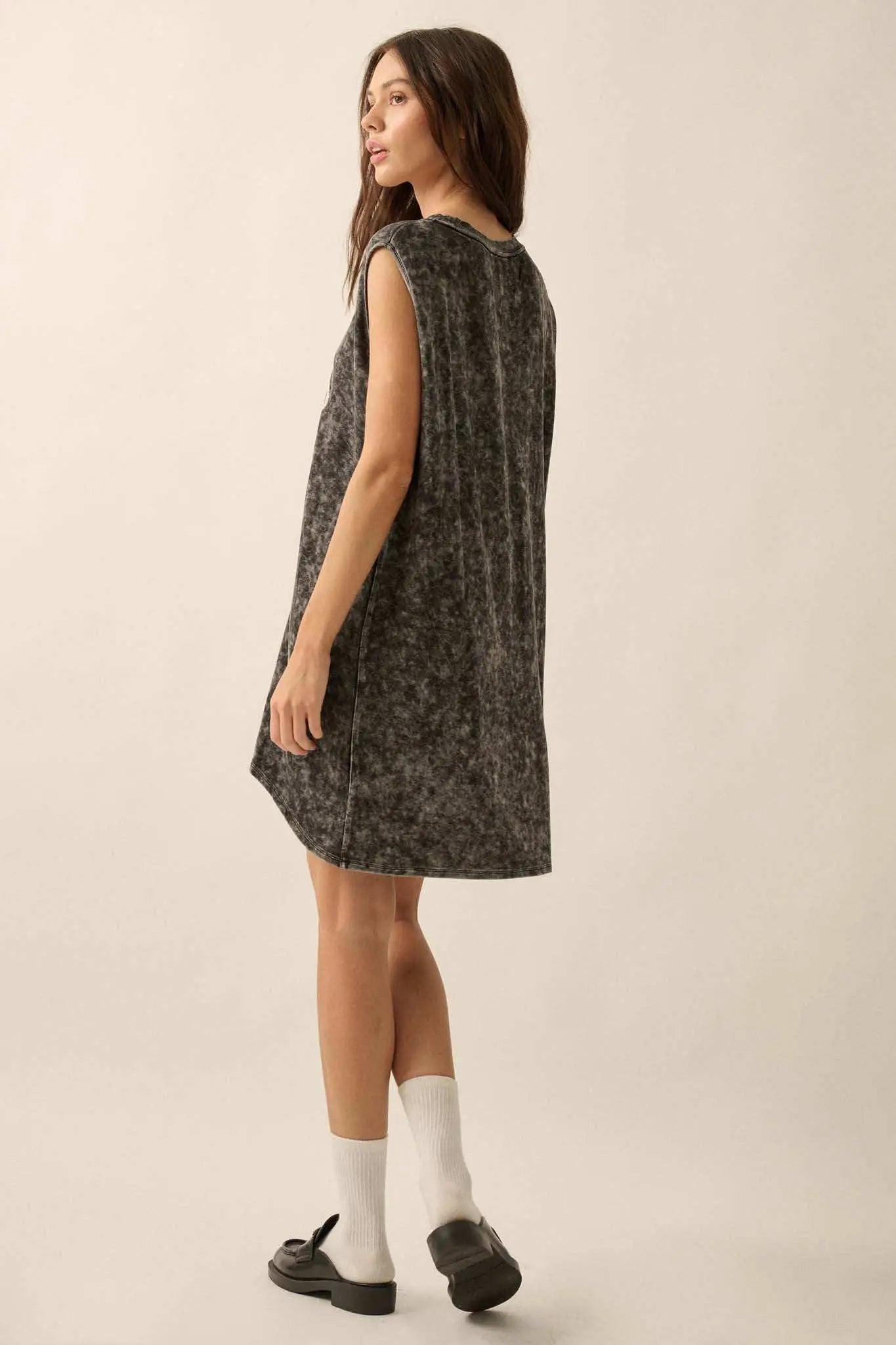 Rose Above Sleeveless Graphic T-Shirt Mini Dress - ShopPromesa