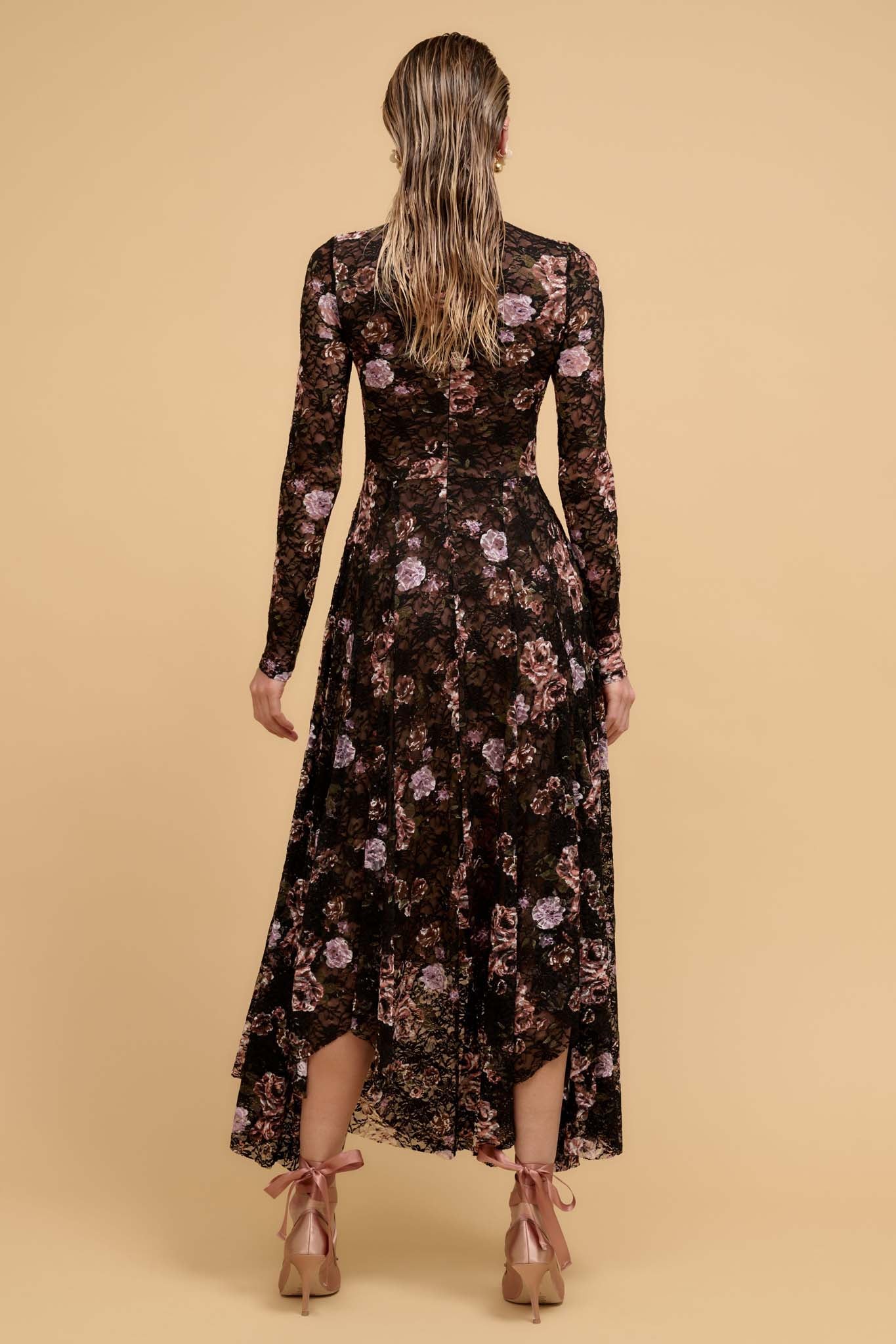 Garden of Delights Floral-Print Lace Maxi Dress - ShopPromesa