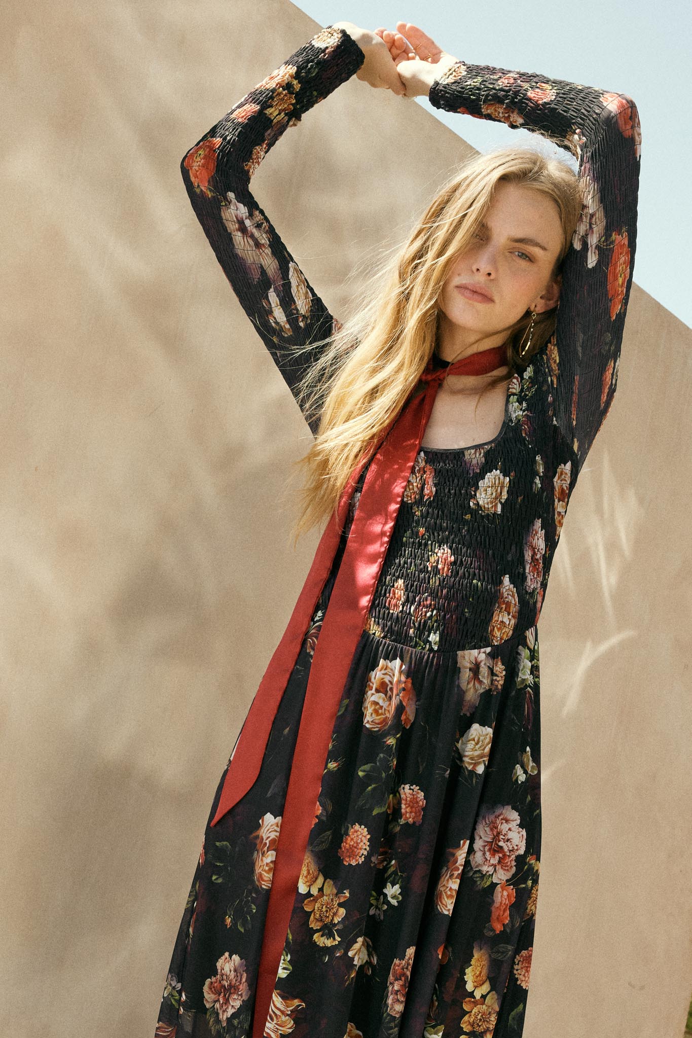 Antique Garden Floral Mesh Smocked Midi Dress - ShopPromesa