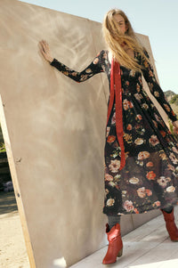 Antique Garden Floral Mesh Smocked Midi Dress - ShopPromesa