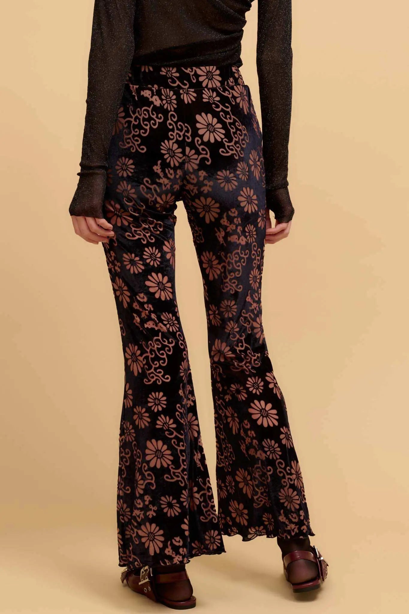 Daisy Delight Floral Burnout Velvet Flare Pants - ShopPromesa