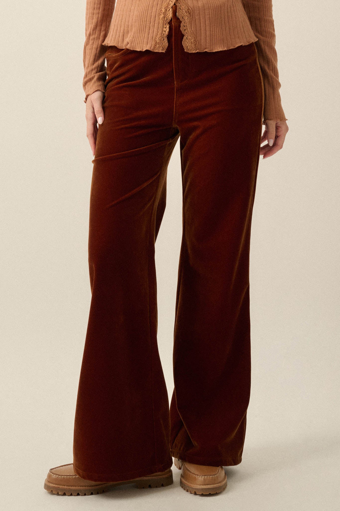 Making Moves Velvet High-Waist Flare Pants - ShopPromesa