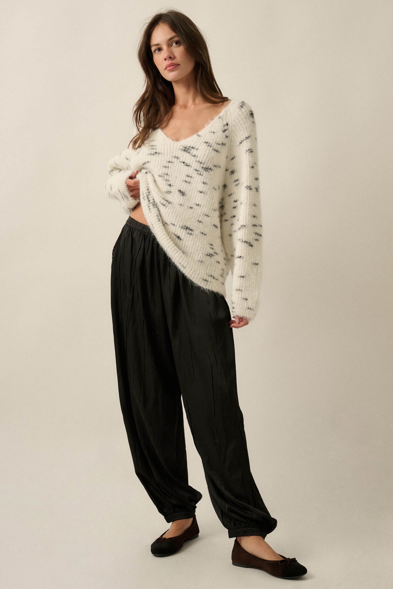 Luster for Life Textured Satin Balloon Pants - ShopPromesa