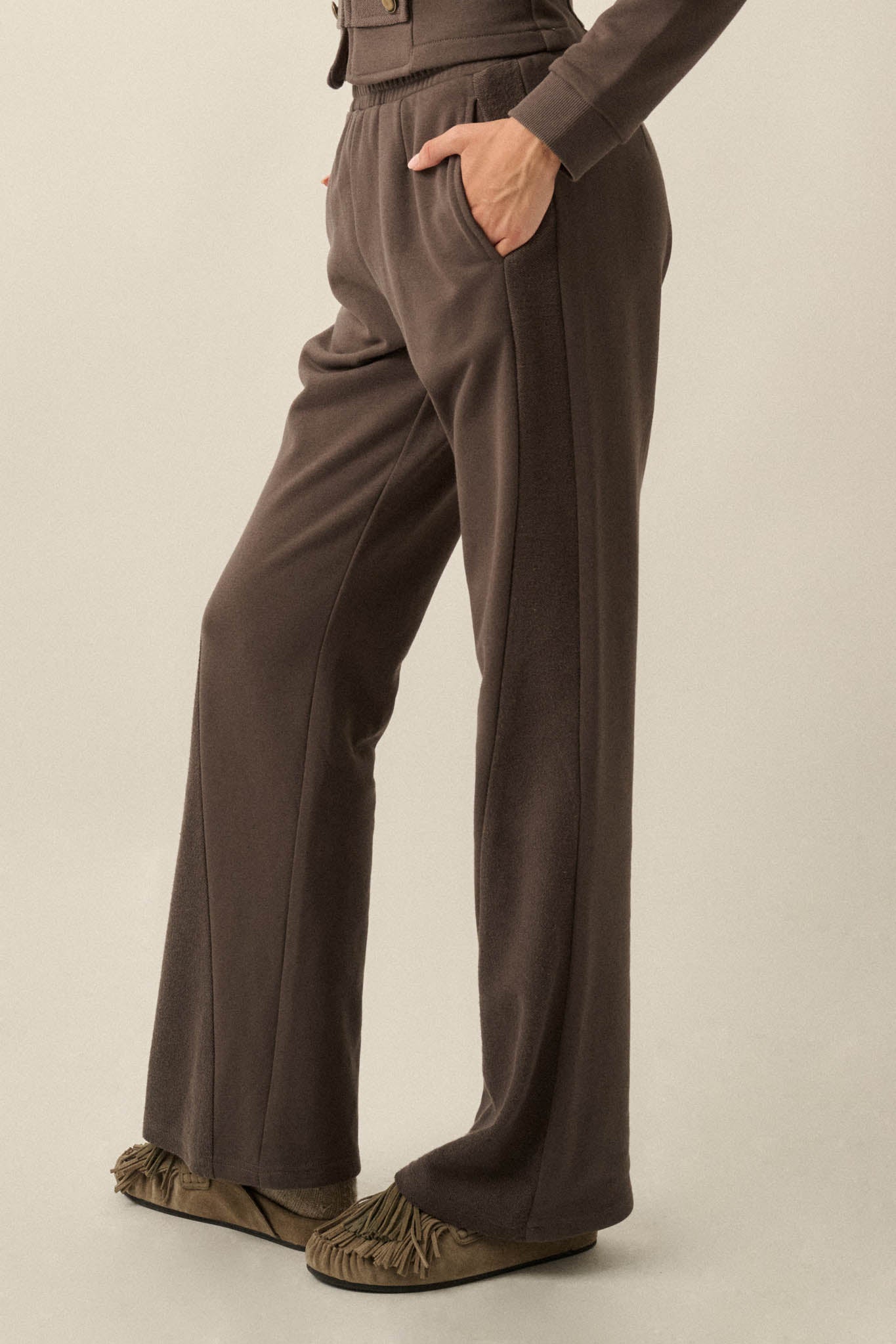 Off Duty French Terry Flare Pocket Pants - ShopPromesa