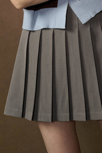 Class Act Pleated Gabardine Mini Skirt - ShopPromesa