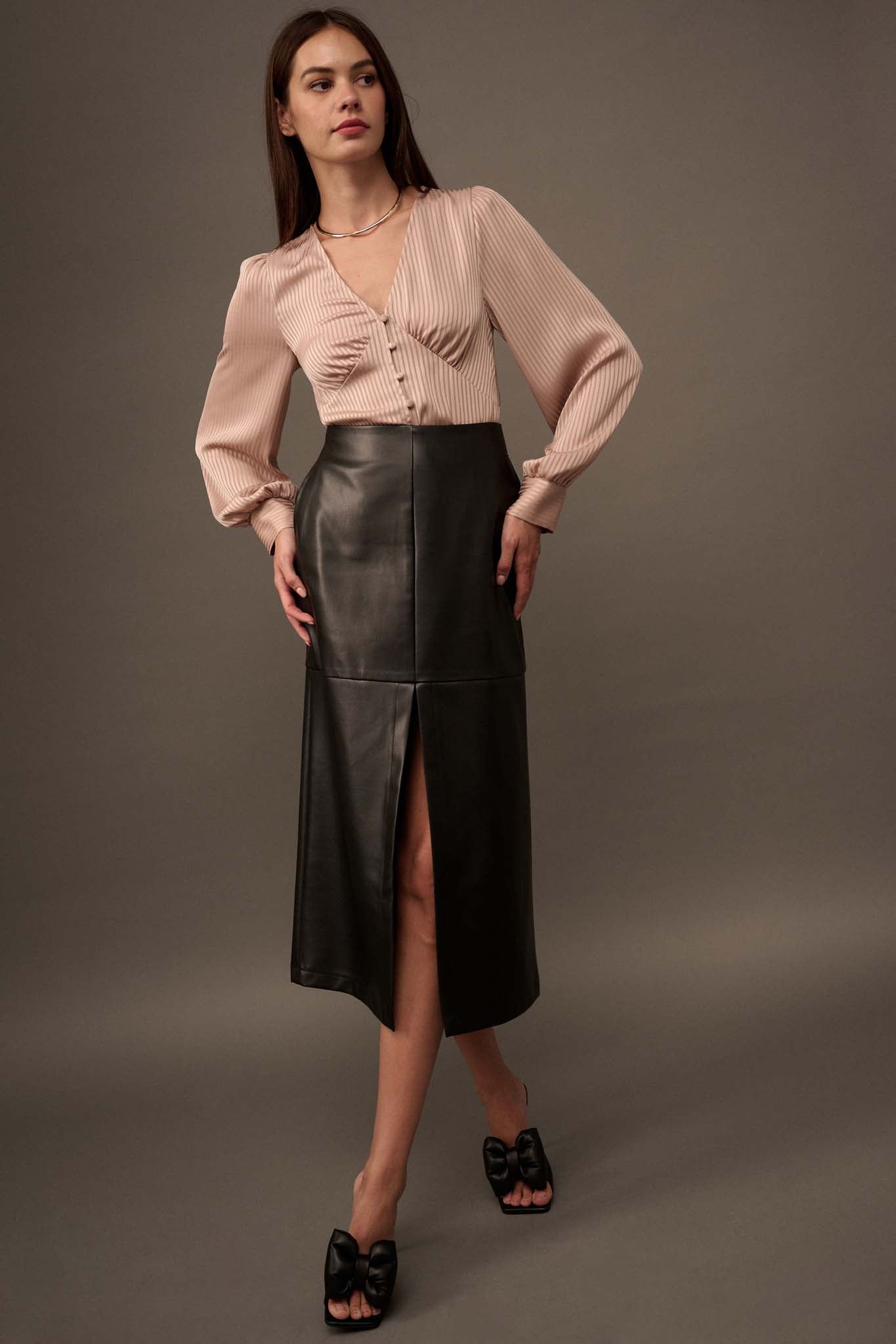 Leading Edge Vegan Leather Pencil Skirt - ShopPromesa