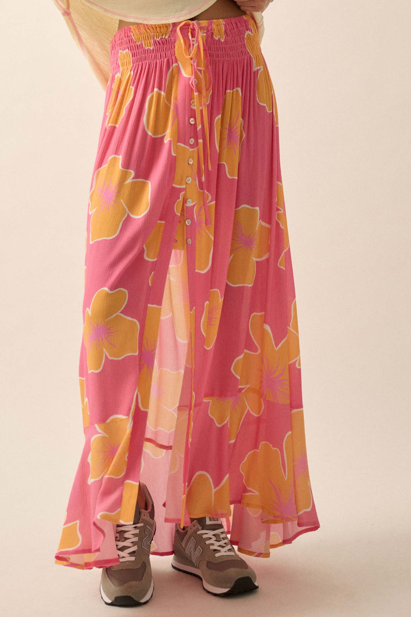 Hibiscus Grove Floral Crepe Buttoned Maxi Skirt - ShopPromesa