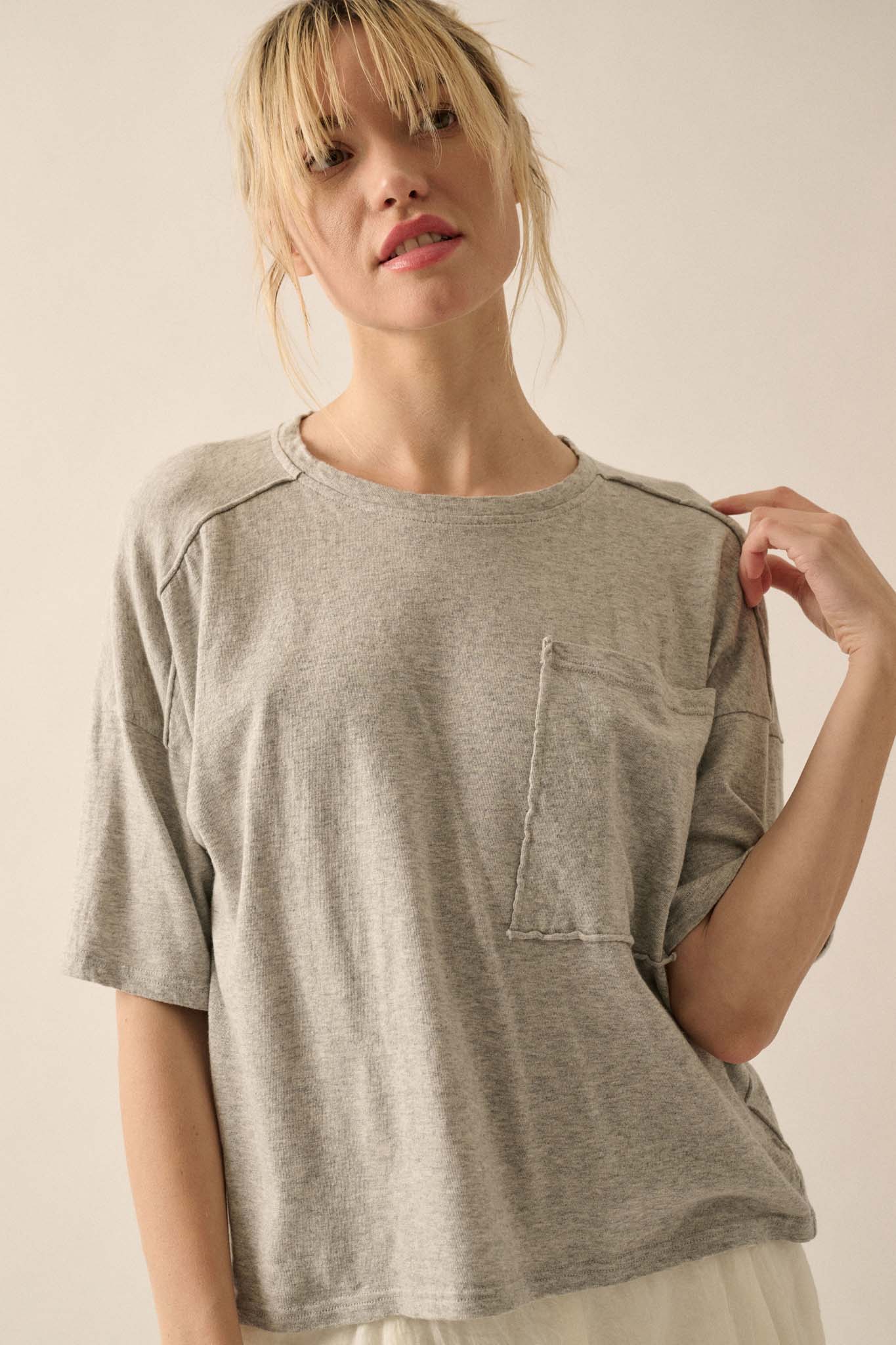 Easy Fit Raw-Edge Loose-Fit Pocket Tee - ShopPromesa