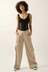 Delicate Blooms Floral Lace Bustier Corset Top - ShopPromesa