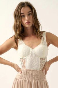 Delicate Blooms Floral Lace Bustier Corset Top - ShopPromesa