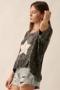 Star Quality Oversized Vintage-Wash Graphic Tee - ShopPromesa