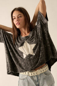 Star Quality Oversized Vintage-Wash Graphic Tee - ShopPromesa