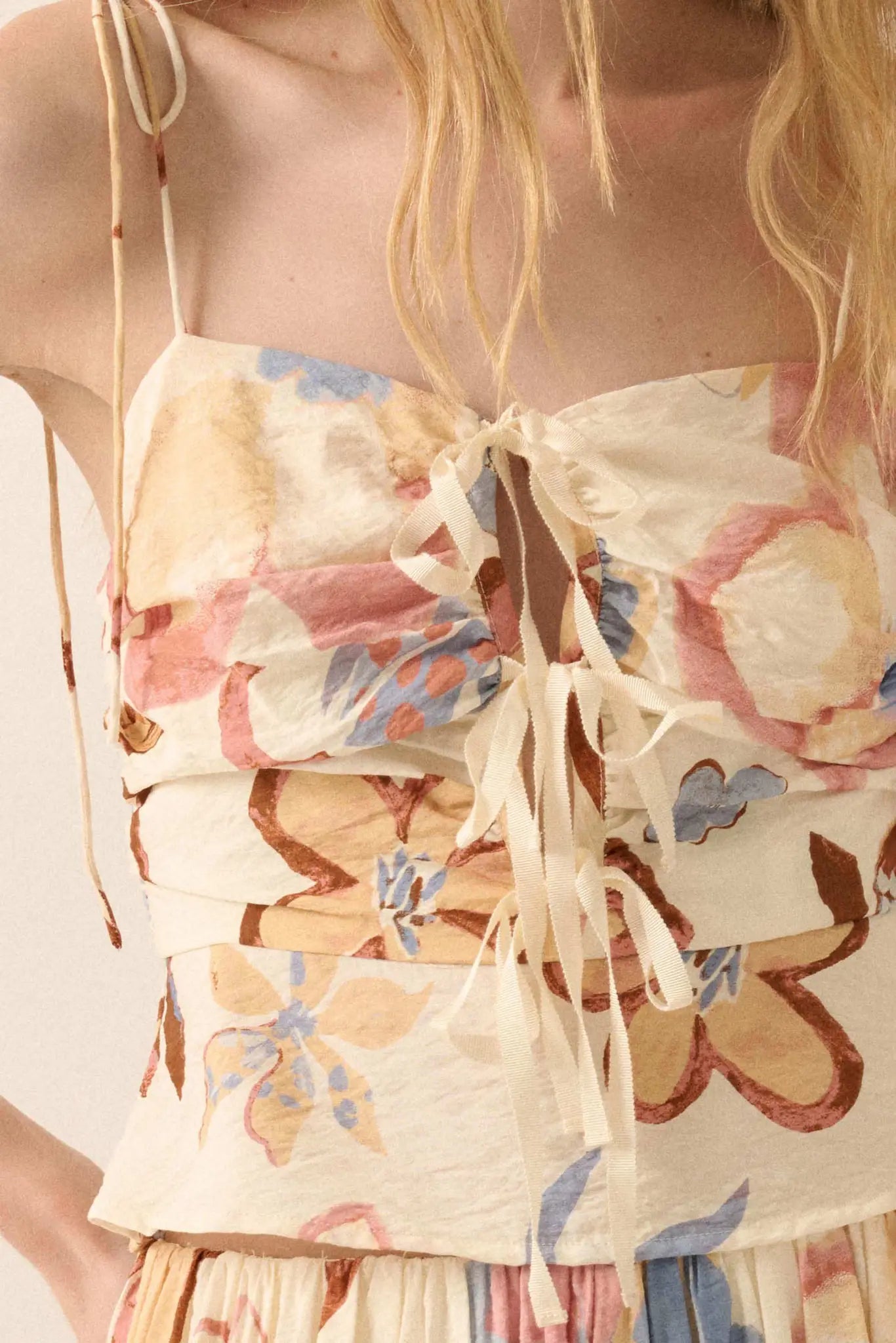 Grow On Textured Floral Cropped Tie-Front Cami Top - ShopPromesa