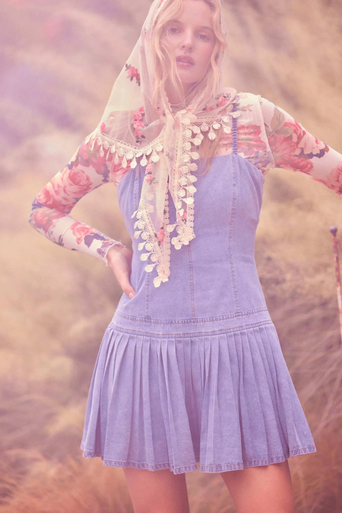 Blooming Heart Floral Mesh Exposed-Seam Top - ShopPromesa