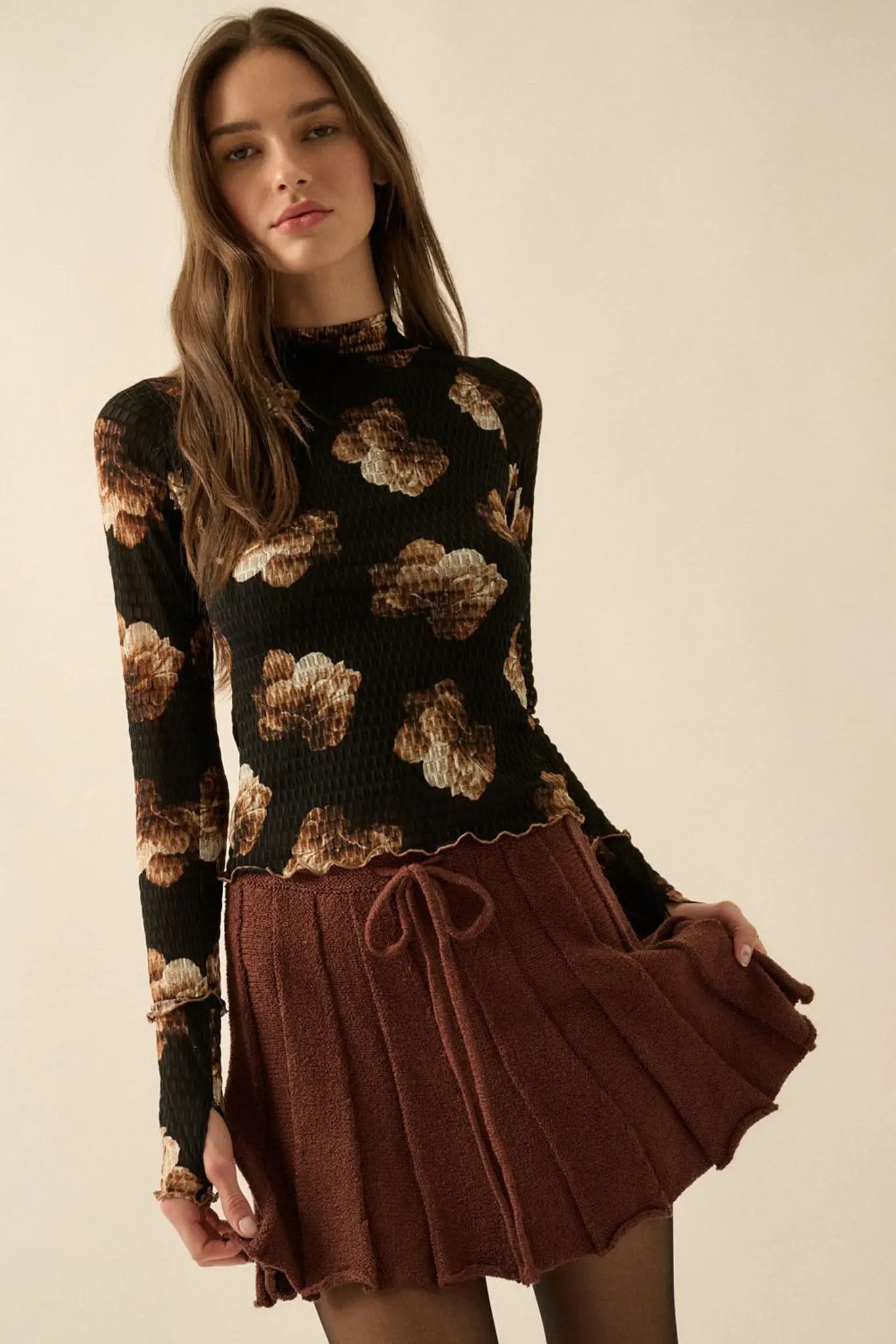 Sweet Scent Floral Honeycomb Mesh Thumbhole Top - ShopPromesa