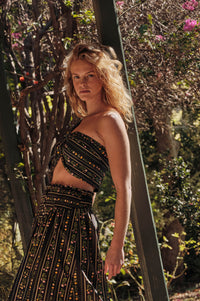 Wild Fields Floral-Stripe One-Shoulder Bandeau Top - ShopPromesa
