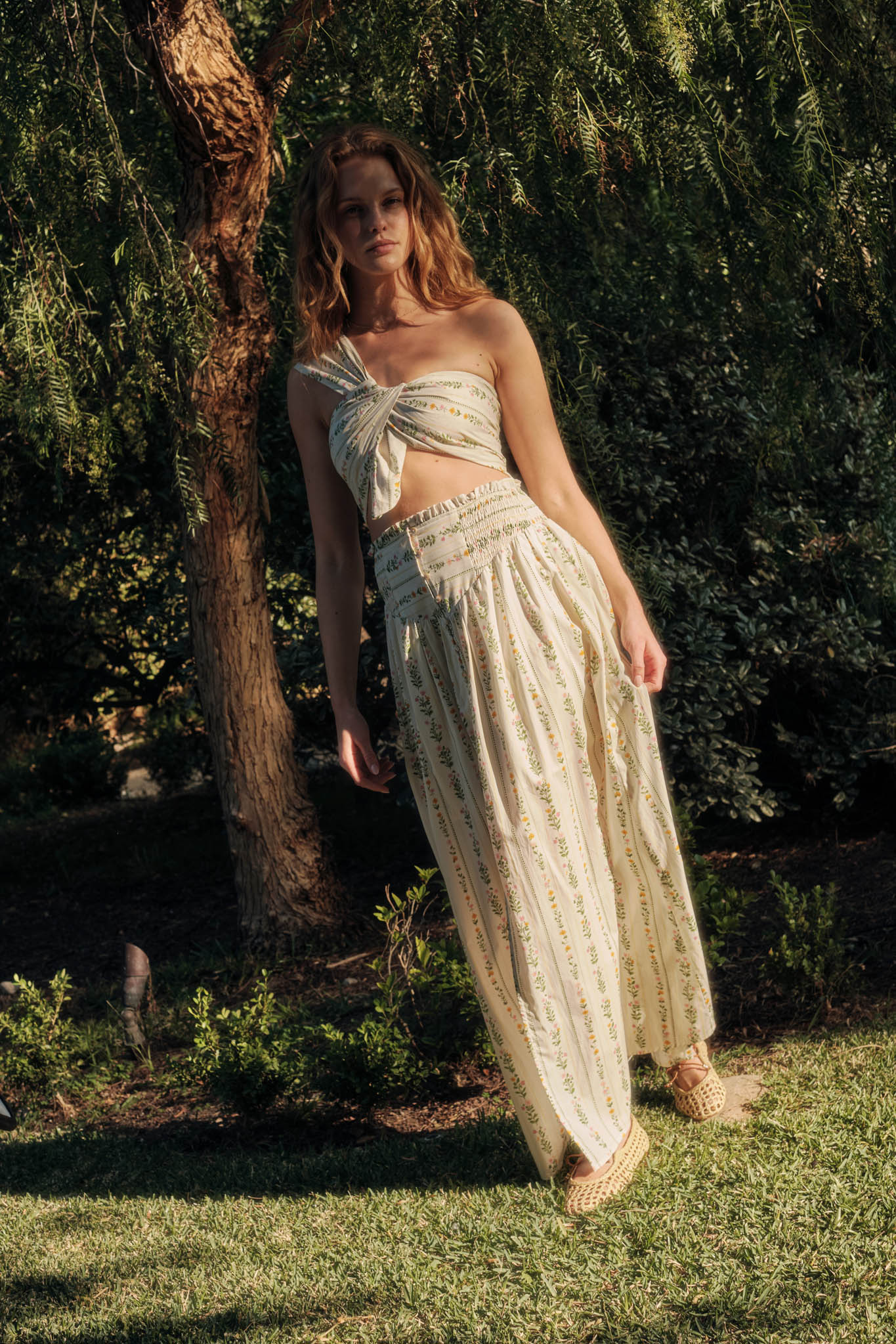 Wild Fields Floral-Stripe One-Shoulder Bandeau Top - ShopPromesa