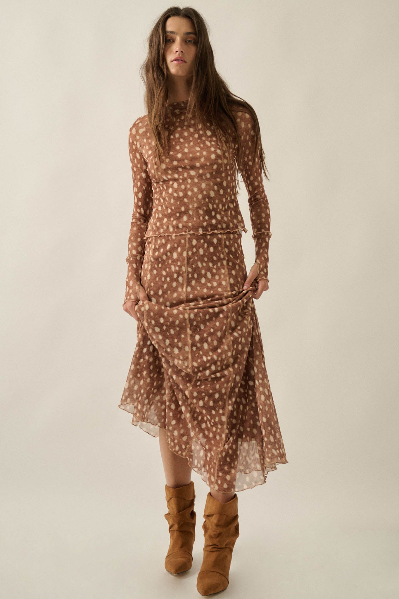 Fawn-Tastic Deer-Print Mesh Mock-Neck Thumbhole Top - ShopPromesa