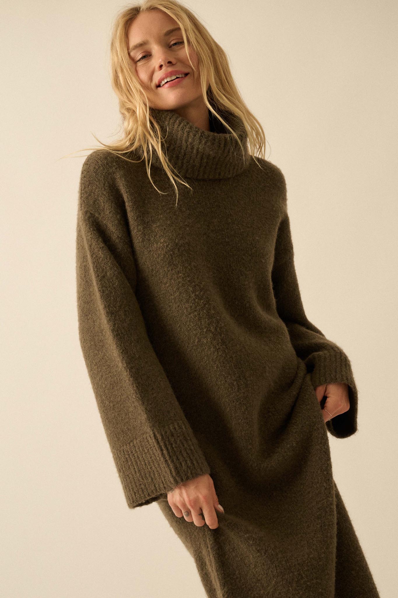Quiet Hour Turtleneck Midi Sweater Dress Sand / L Quiet Hour Turtleneck Midi Sweater Dress Sand / L