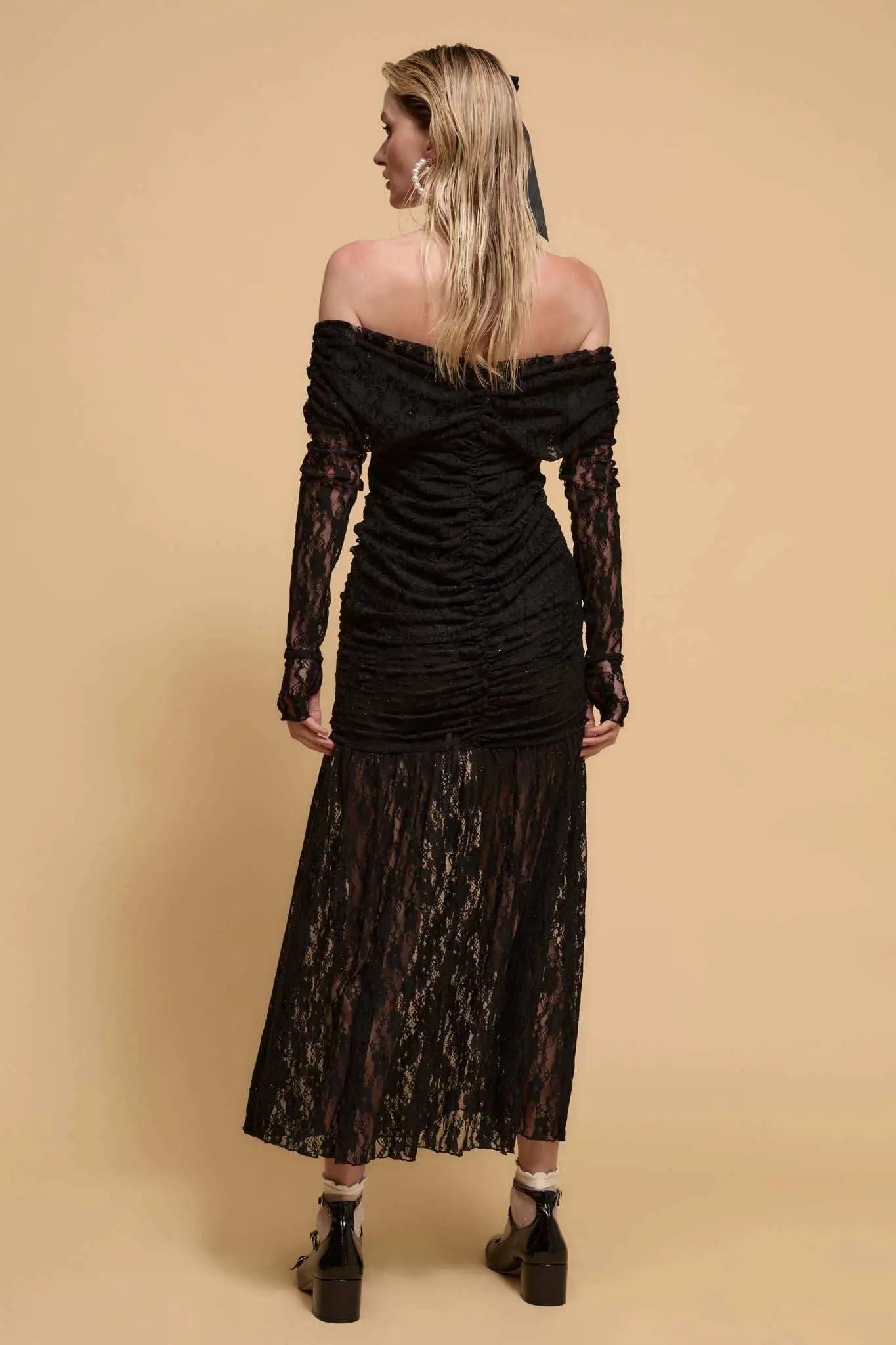 romantic off shoulder dress Off-The-Shoulder Wedding Dresses for Every Bride