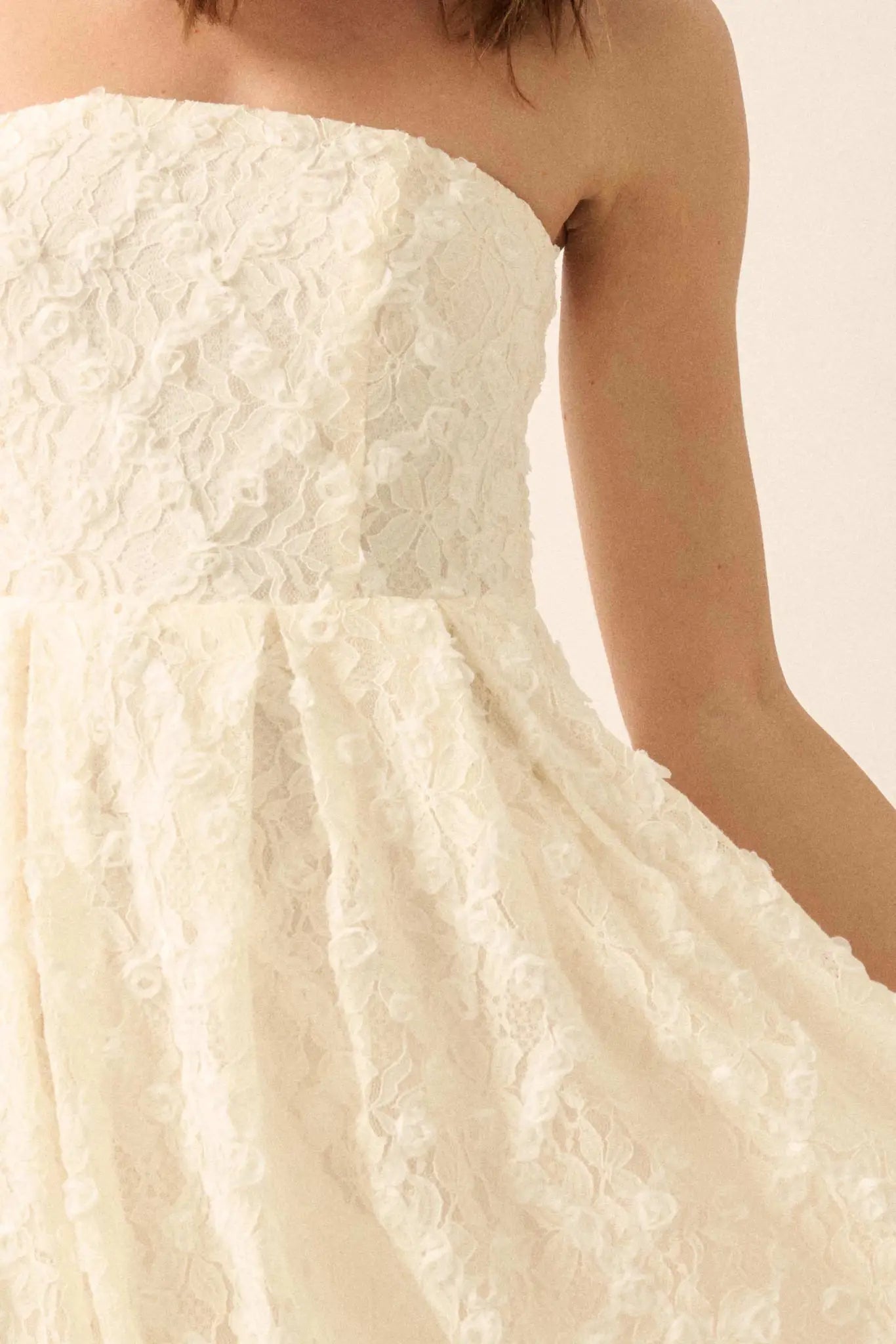 Grace Note Floral Lace Strapless Bubble Mini Dress