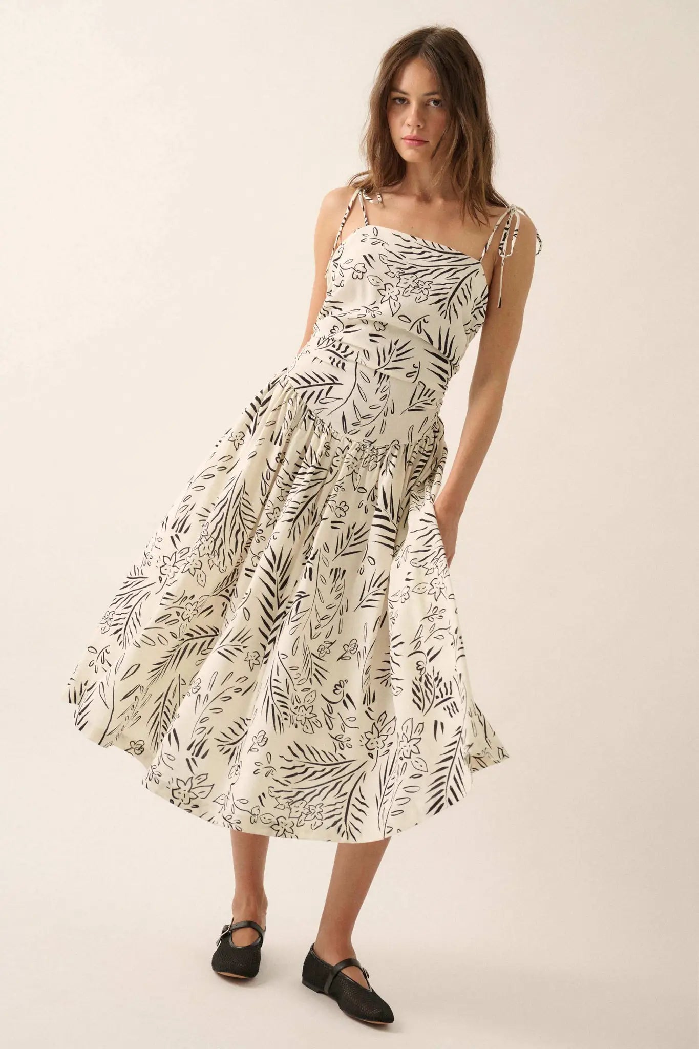 Blooming Artistry Floral Drop-Waist Midi Dress Off White / S Blooming Artistry Floral Drop-Waist Midi Dress Off White / S