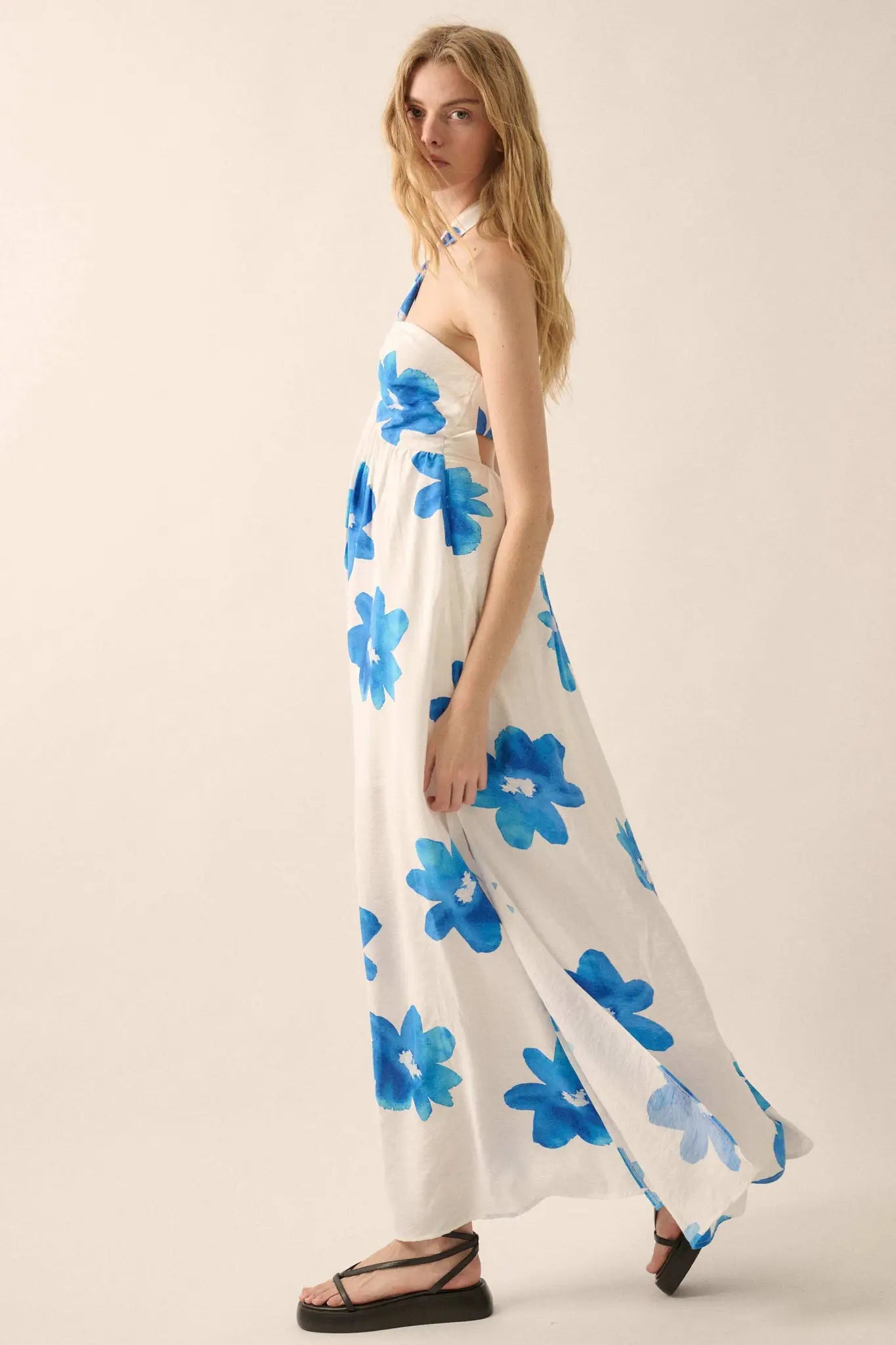 Beauty Awaits Floral Cross-Front Halter Maxi Dress Blue / S Beauty Awaits Floral Cross-Front Halter Maxi Dress Blue / S