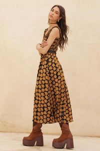 Vintage Blooms Floral Smocked Midi Dress - ShopPromesa