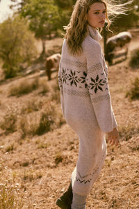 Mountain High Alpine-Knit Midi Sweater Dress - ShopPromesa