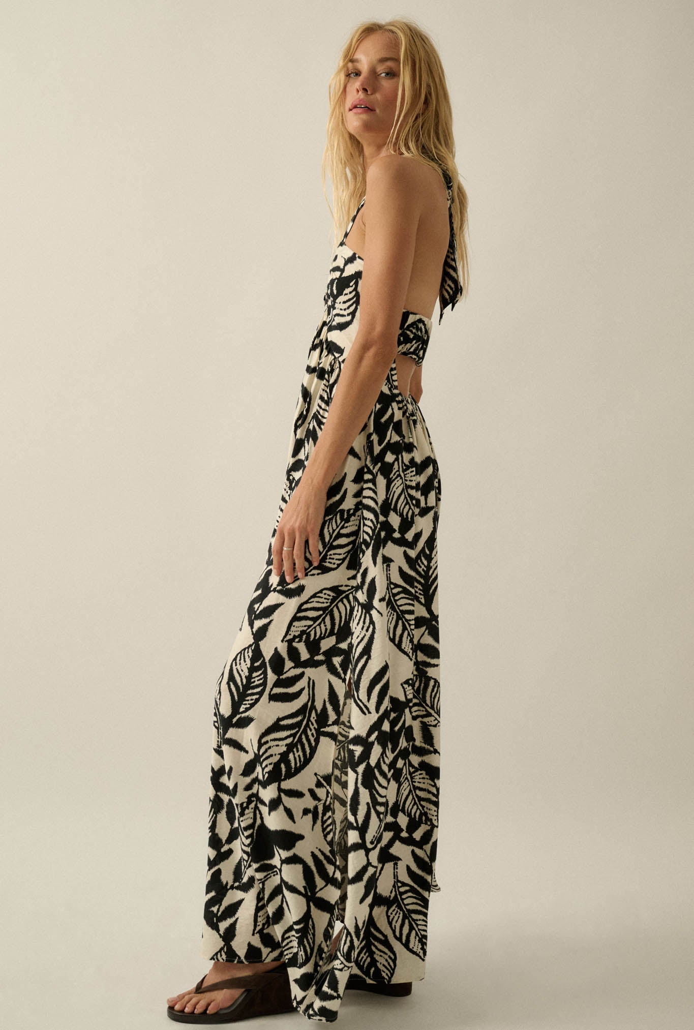 Jungle Heat Tropical-Print Halter Maxi Dress - ShopPromesa