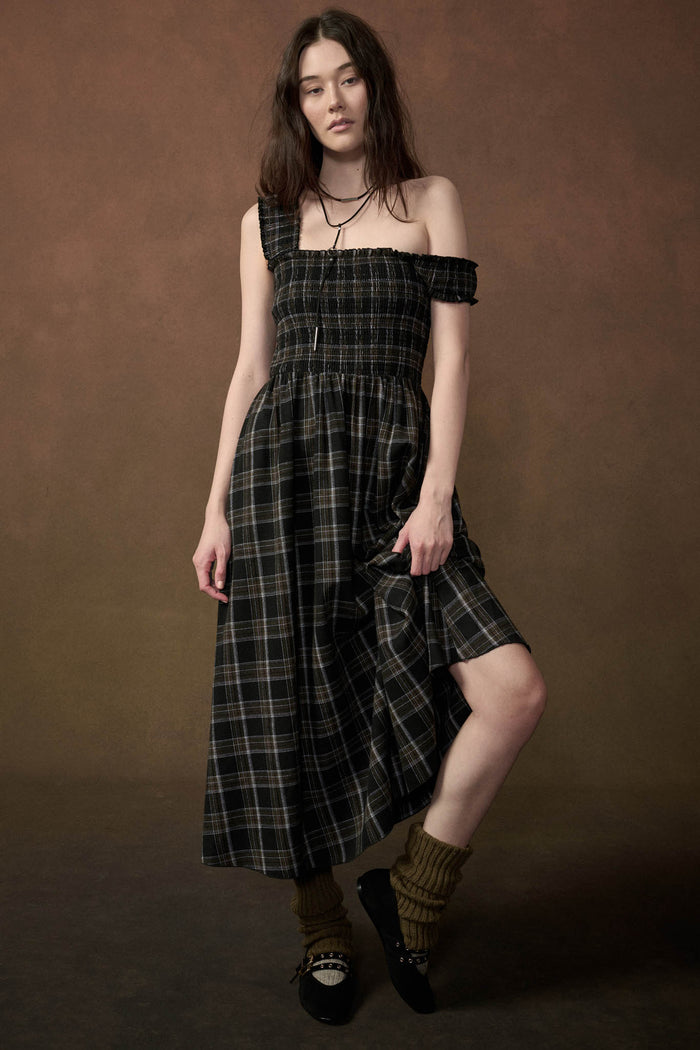 Check You Out Plaid Smocked Sleeveless Midi Dress - ShopPromesa