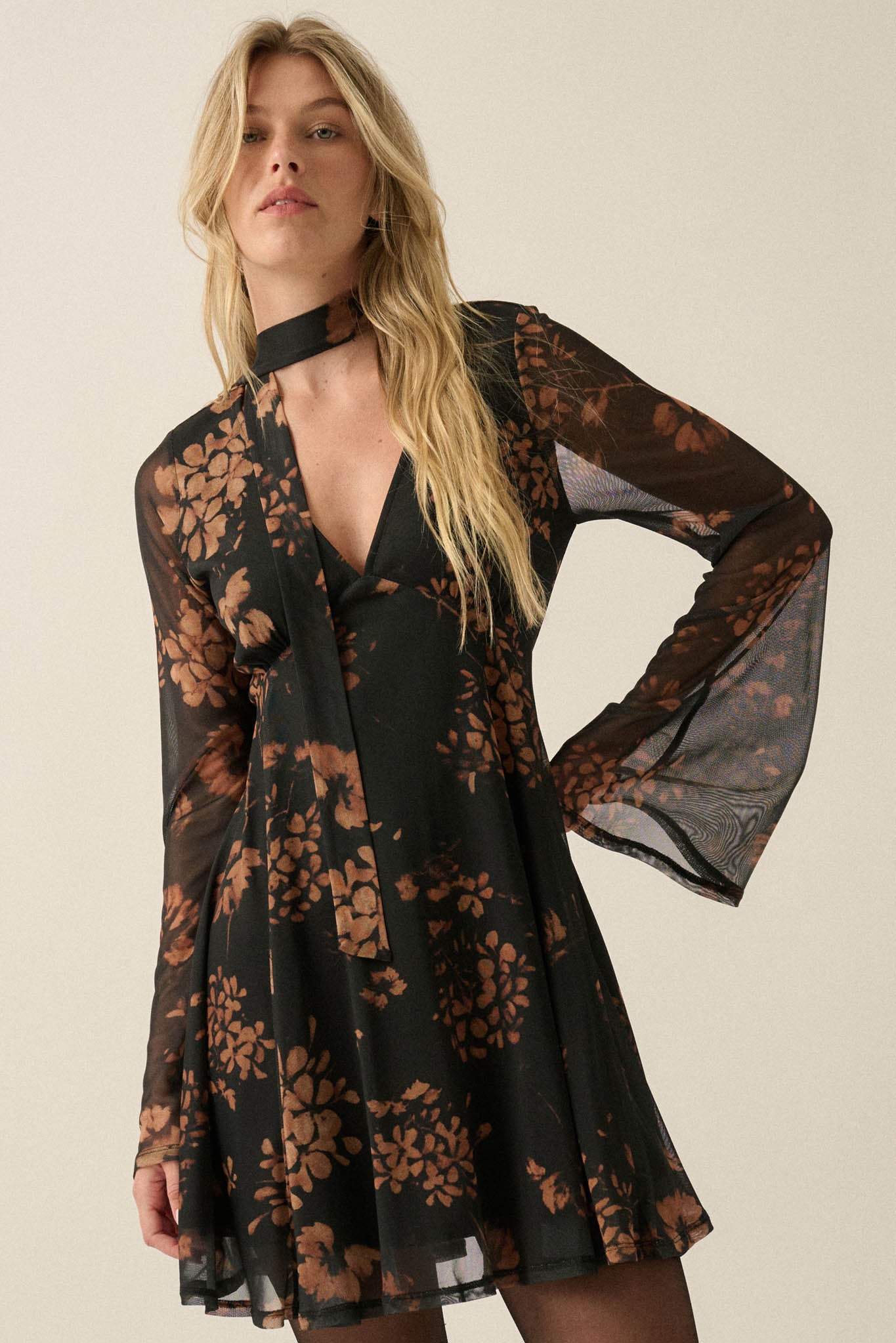 Amber Petals Floral Mesh Bell-Sleeve Scarf Mini Dress - ShopPromesa