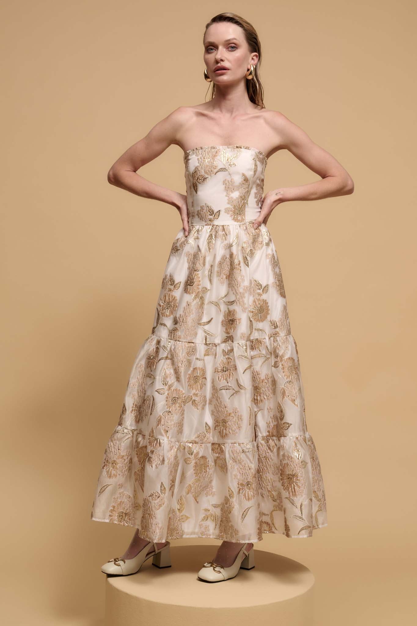 Gilded Garland Metallic Floral Brocade Maxi Dress - ShopPromesa