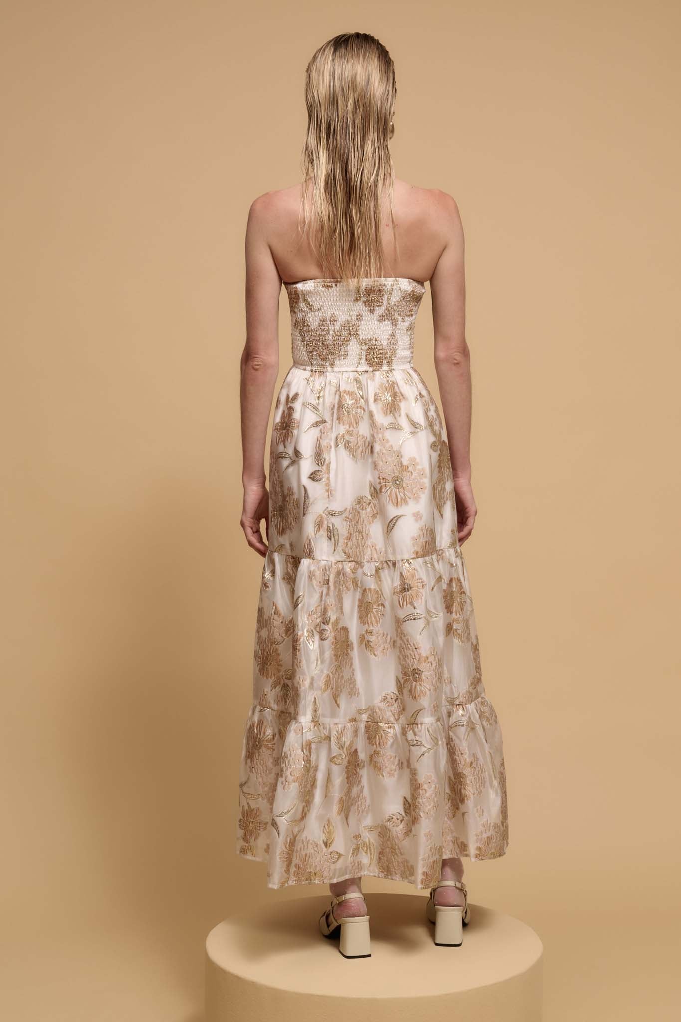 Gilded Garland Metallic Floral Brocade Maxi Dress - ShopPromesa